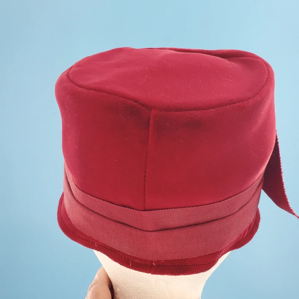 VINTAGE burgundy velvet cloche hat with bow - Picture 3 of 7